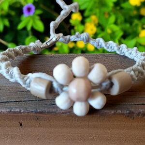 Flower bracelet